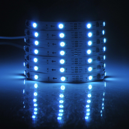 LED pásik RGB 12W 300lm 120° biely stmievateľný Sanico Goldlux