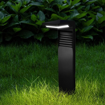 LED solárna záhradná lampa poháňaná stojacou tyčou 57 cm 4000K IP64 so súmrakovým senzorom