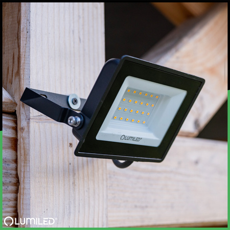 LED reflektor ZUNA2 30W 2700lm 6500K IP65 Black LUMILED