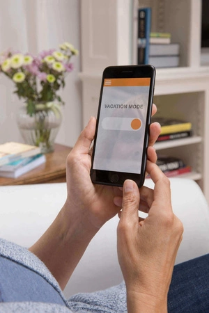 LED E14 4,9W = 40W 470lm CCT Stmievateľná SMART+ WiFi Mini žiarovka Ledvance