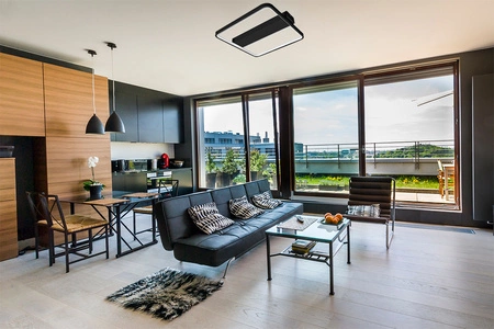 Luster Dekoratívne LED stropné svietidlo 40W 3000-6500 CCT Stmievateľné Pilotné čierne Masterled