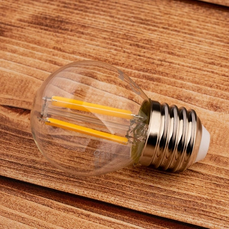 LED žiarovka E27 guľka P45 4W = 40W 470lm 4000K neutrálna biela 360° FILAMENT LUMILED