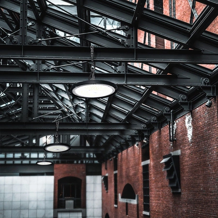 Svietidlo LED High-Bay 100W 10000lm 5000K neutrálna biela 90° IP65 IK07 mAh Pendant Black VIDEX