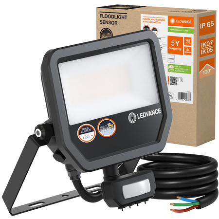 LED reflektor Vonkajší reflektor 50W 6000lm 4000K IP65 čiernypohybovým a súmrakovým senzorom reflektor Ledvance