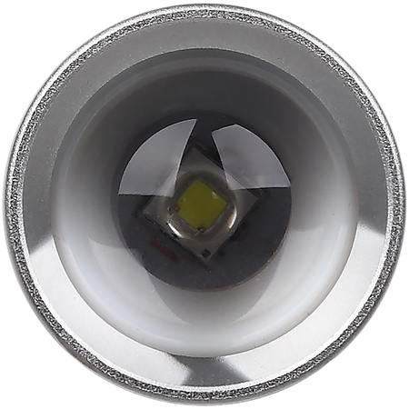 LED ručná baterka do auta 1,6W 100lm 6500K studená biela čierna baterka Ledvance