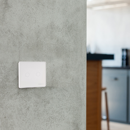 Dvojitý dotykový spínač s kondenzátorom biely Tuya Smart WiFI Sanico Goldlux