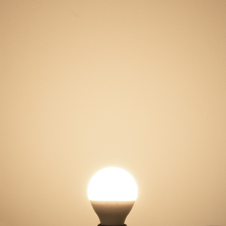 6x LED žiarovka E14 P40 2,5W = 25W 249lm 3000K, teplá biela 180° LUMILED