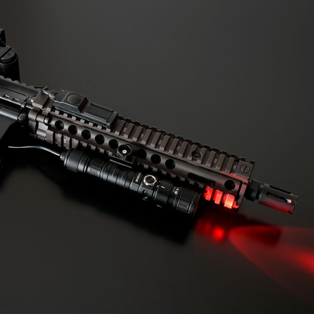 Nabíjateľná LED ručná baterka 10W 1000lm 5 módov USB-C Vodotesné IP66 Videx