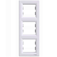 Trojitý rámik pre zásuvkové spínače biely