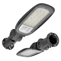 LED pouličné svietidlo Priemyselné cestné svietidlo 40W 5600lm 4000K, neutrálna biela IP66 IK08 Sivá Vespa Kobi